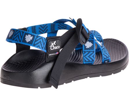 Do Chacos hurt at first?