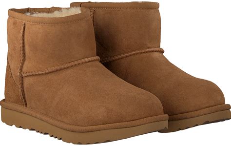 What size UGGs should I get if I wear a 7 1 2?