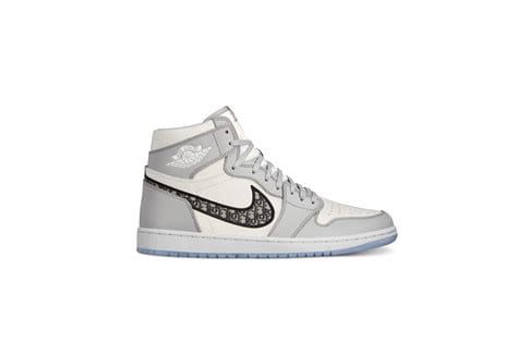 Should you buy sneakers a half size bigger?