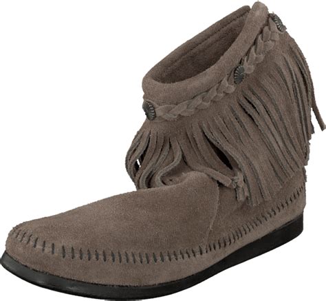 Should I size up or down in moccasins?
