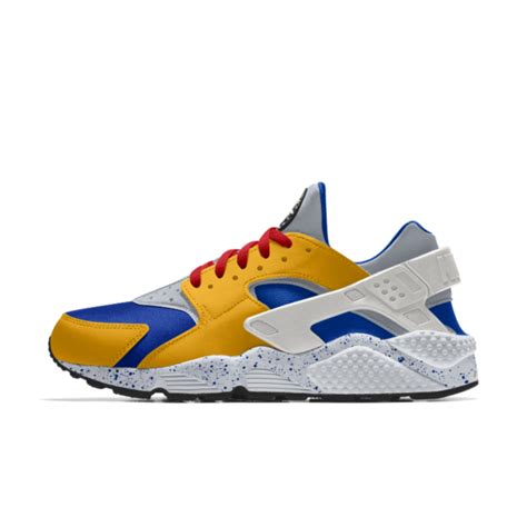 Are huaraches big or small?