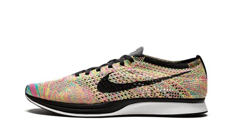 What advantages does the Nike Flyknit have over other shoes?