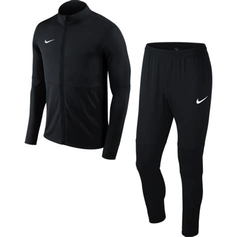 What size is a large in Nike joggers?