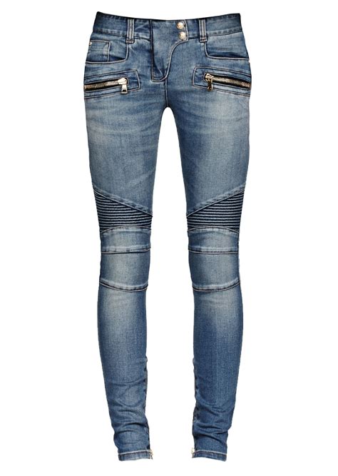 Is size 28 in jeans big?