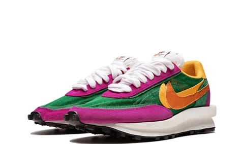 nike sacai waffle sizing