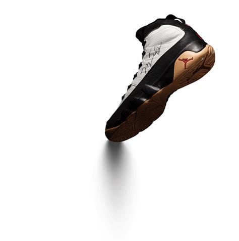 size 7 retro 9