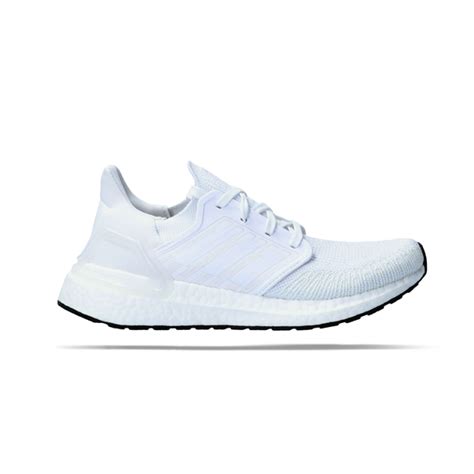 Does Ultraboost have wide toe box?