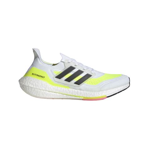 Is Ultraboost 21 and 22 same size?