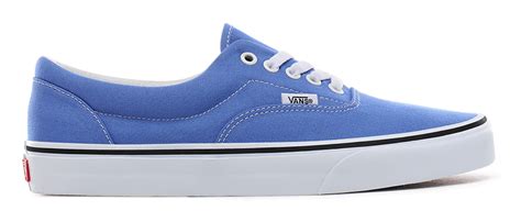 Should Vans be tight or loose?