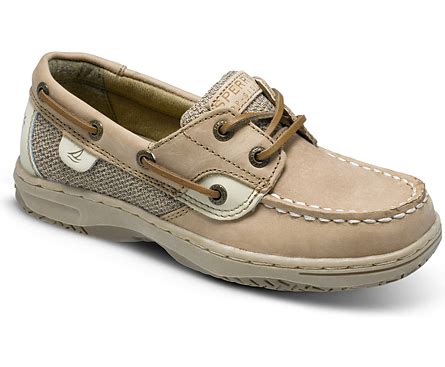 Should I size up or down in Sperry?