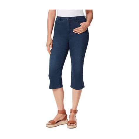 When did the Gloria Vanderbilt Amanda jeans come out?