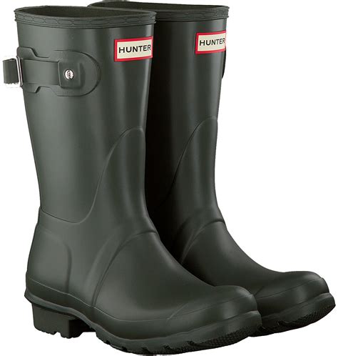 Should you size up in rain boots?