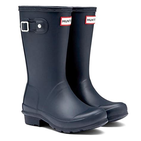 Why are my Hunter wellies tight?