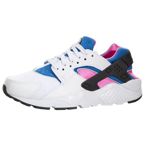 Should I size up in huaraches?